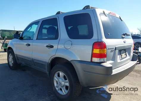 2004 Ford Escape Xlt из США, поврежденный, VIN 1FMYU93194KA24674